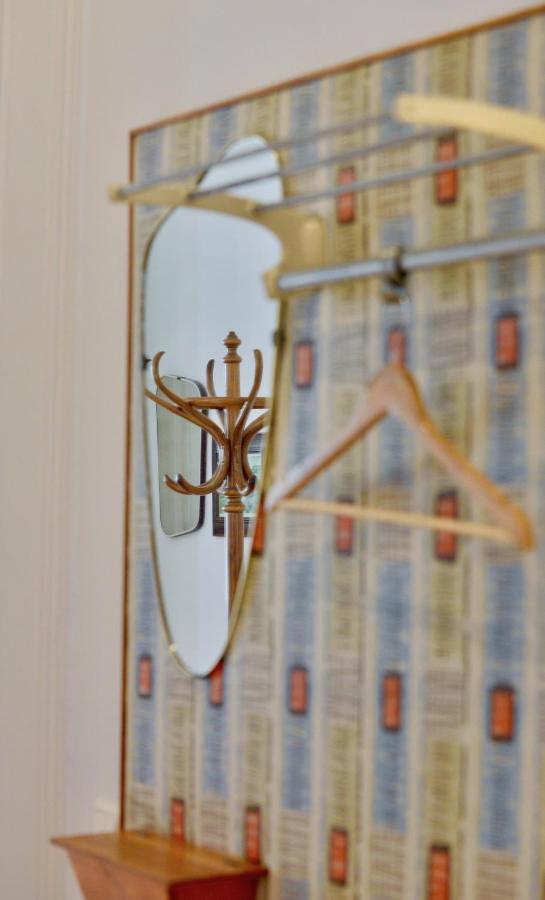 Beautiful Flat Next To Karlskirche Vienna Luaran gambar